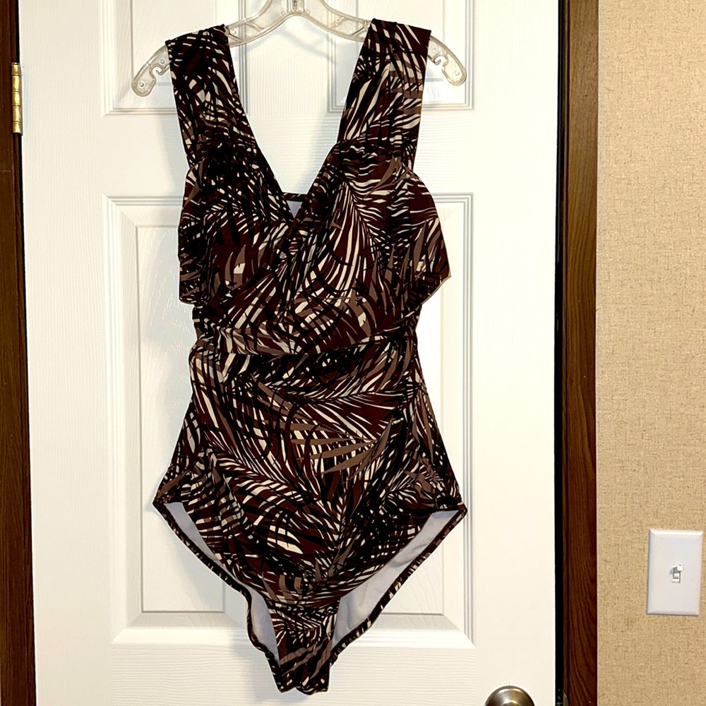 One piece plus swimsuit Size 22